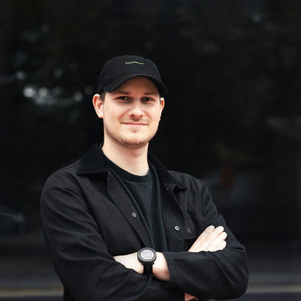 oliver sild press image